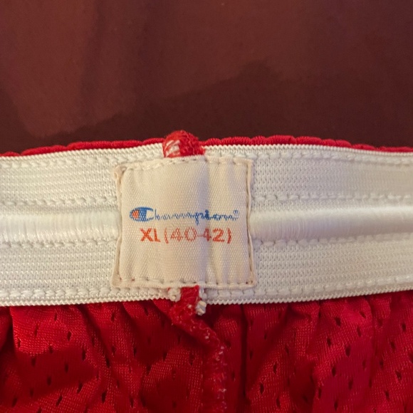 Champion shorts - Picture 2 of 2